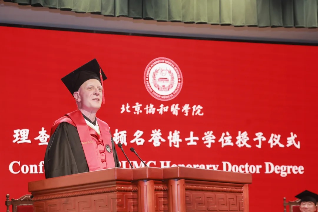 2f612b2be7df4d96bb874df8da597e52.jpg 理查德.jpg